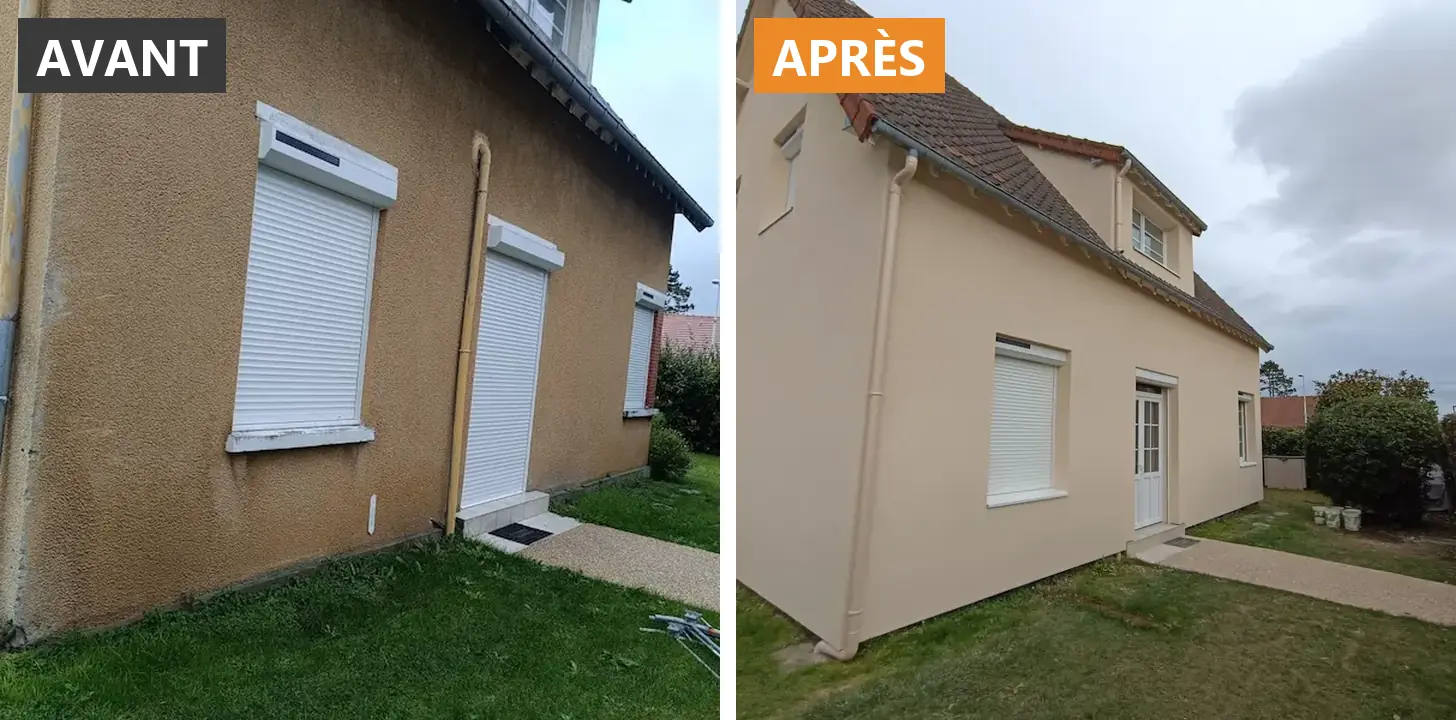 Pavillon avant et après isolation thermique par l'extérieur : façade ocre à gauche, enduit beige à droite dans le Calvados