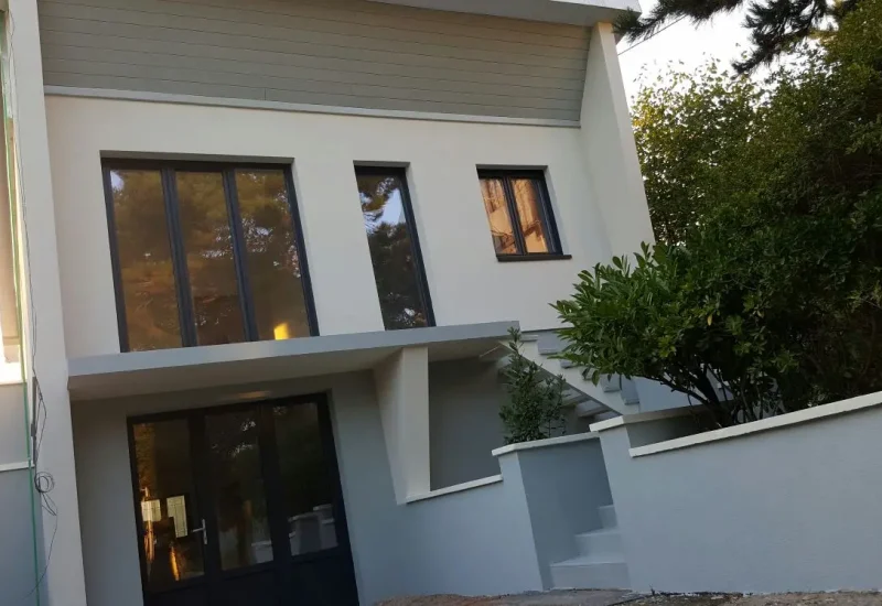 Ravalement de façade d'une maison