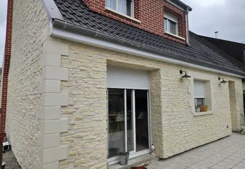 pose de parement sur une maison à caen